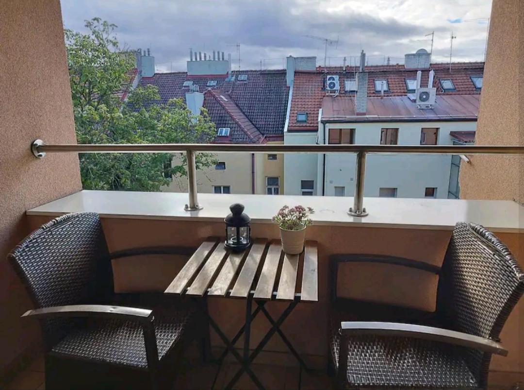 Cozy Rooftop With Balcony Praha